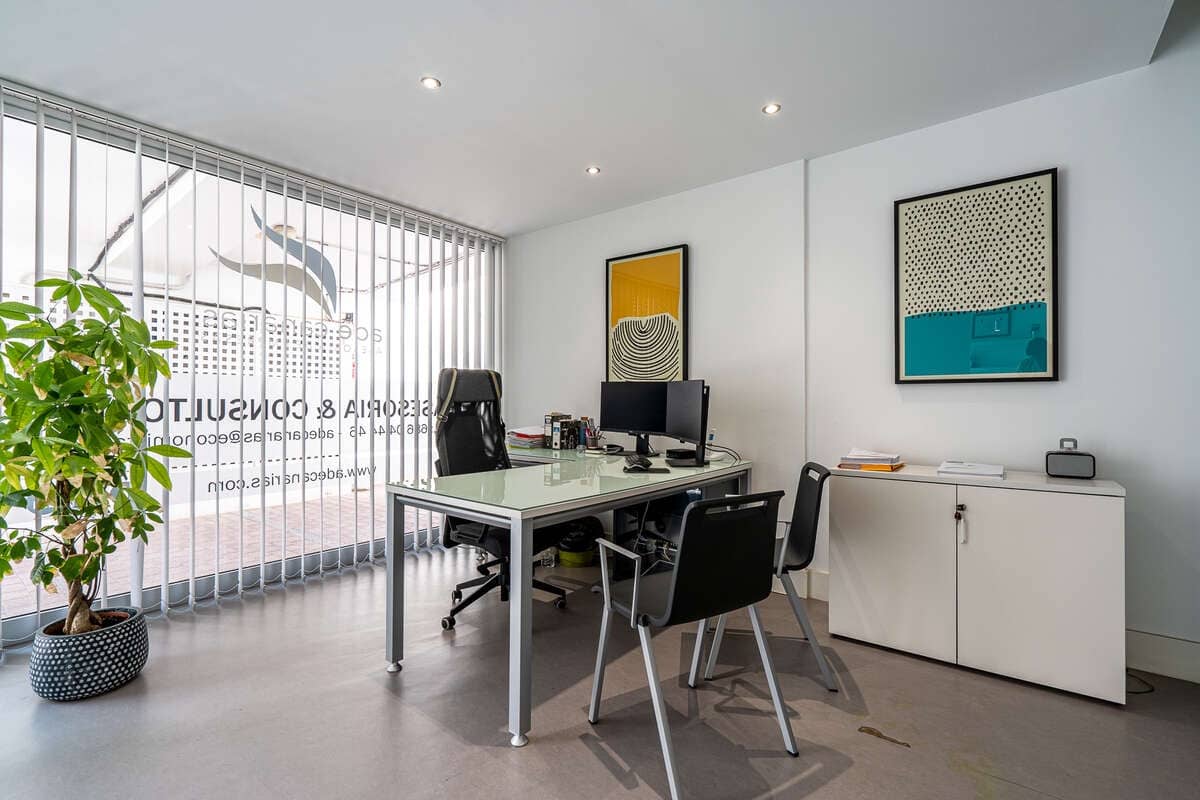 Erhverv til salg i Arrecife - € 84.000 (Ref: 8830613)