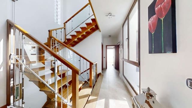 4 soveværelse Villa til salg i Las Brenas, Yaiza med swimmingpool garage - € 1.472.500 (Ref: 8836100)