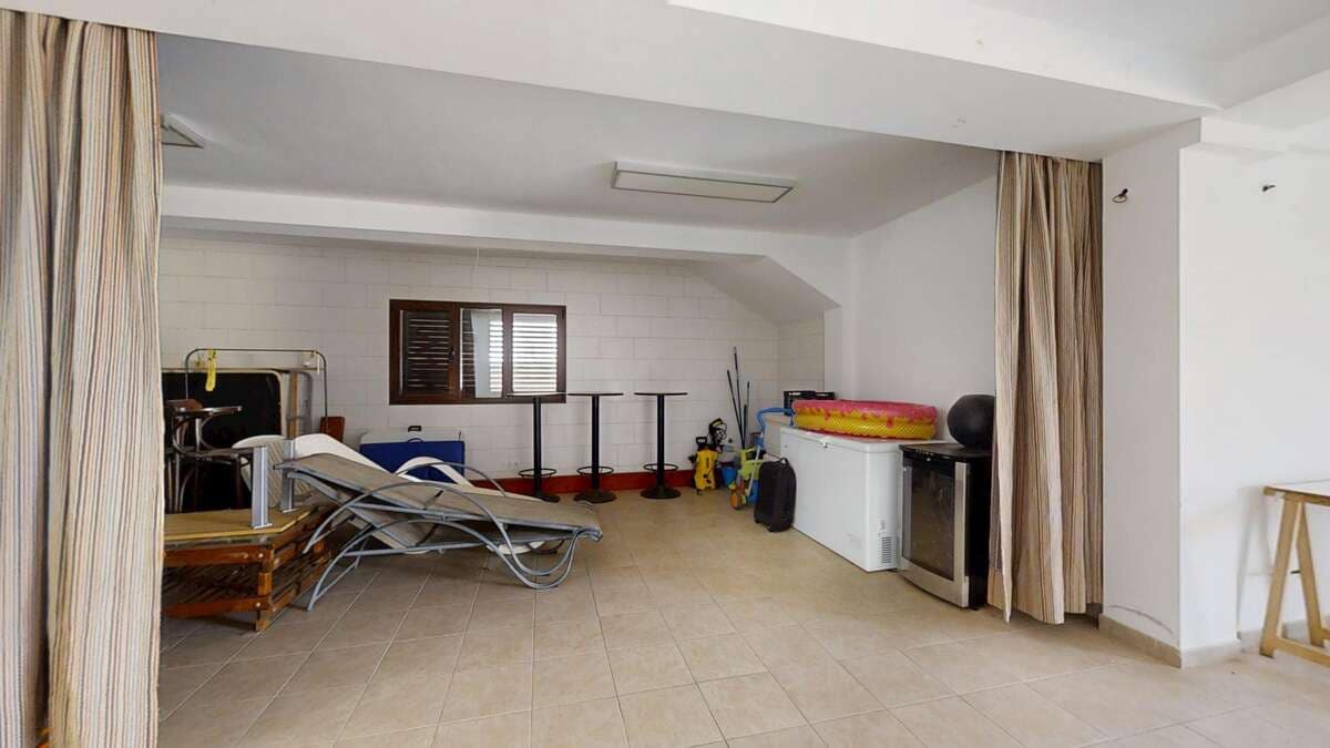 4 soveværelse Villa til salg i Las Brenas med swimmingpool garage - € 1.472.500 (Ref: 8836100)