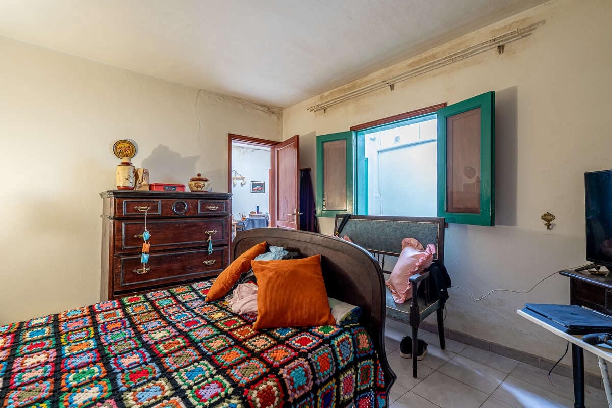 6 soveværelse Finca/Landehus til salg i Teguise med garage - € 305.000 (Ref: 8860246)