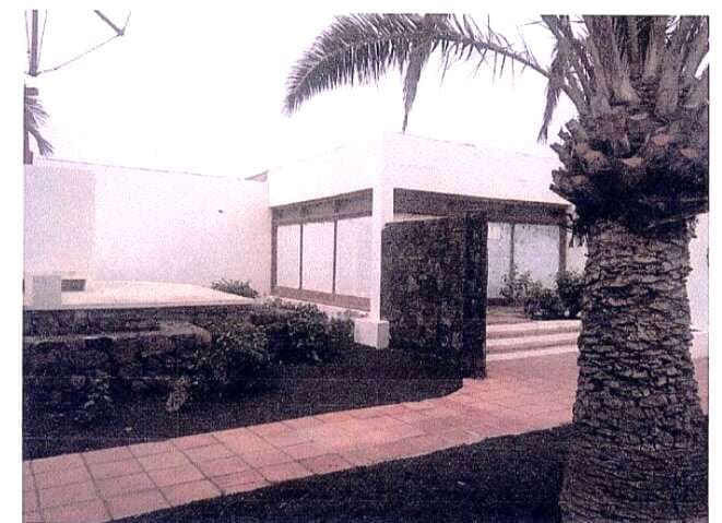 Erhverv til leje i Costa Teguise - € 4.000 (Ref: 9002650)