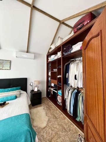 3 chambre Villa/Maison à vendre à Tías avec garage - 450 000 € (Ref: 9034478)