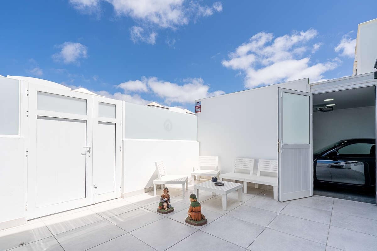 3 chambre Villa/Maison à vendre à Tias avec garage - 450 000 € (Ref: 9034478)