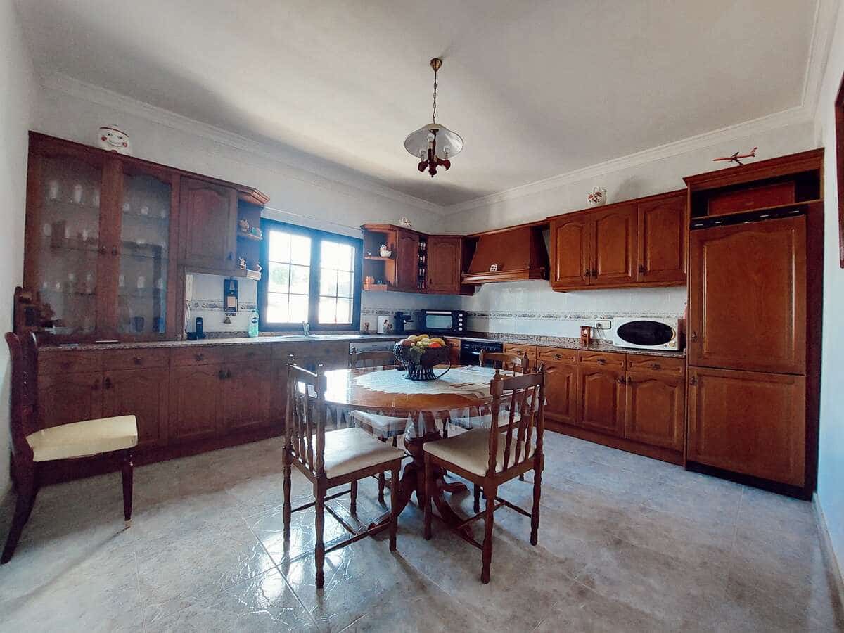 5 quarto Moradia para venda em Tahiche com piscina garagem - 575 000 € (Ref: 9057218)