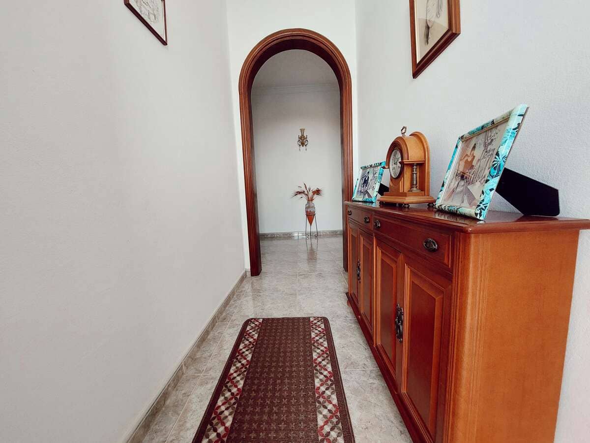 5 quarto Moradia para venda em Tahiche com piscina garagem - 575 000 € (Ref: 9057218)