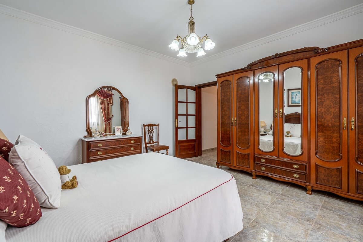 5 quarto Moradia para venda em Tahiche com piscina garagem - 575 000 € (Ref: 9057218)