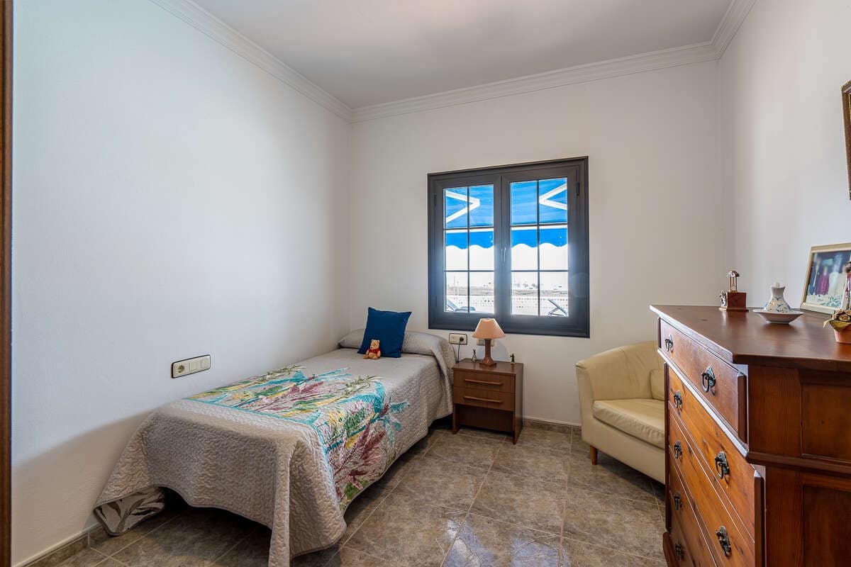 5 quarto Moradia para venda em Tahiche com piscina garagem - 575 000 € (Ref: 9057218)