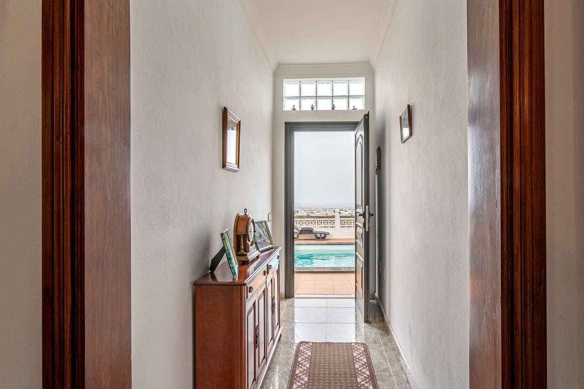 5 quarto Moradia para venda em Tahiche com piscina garagem - 575 000 € (Ref: 9057218)