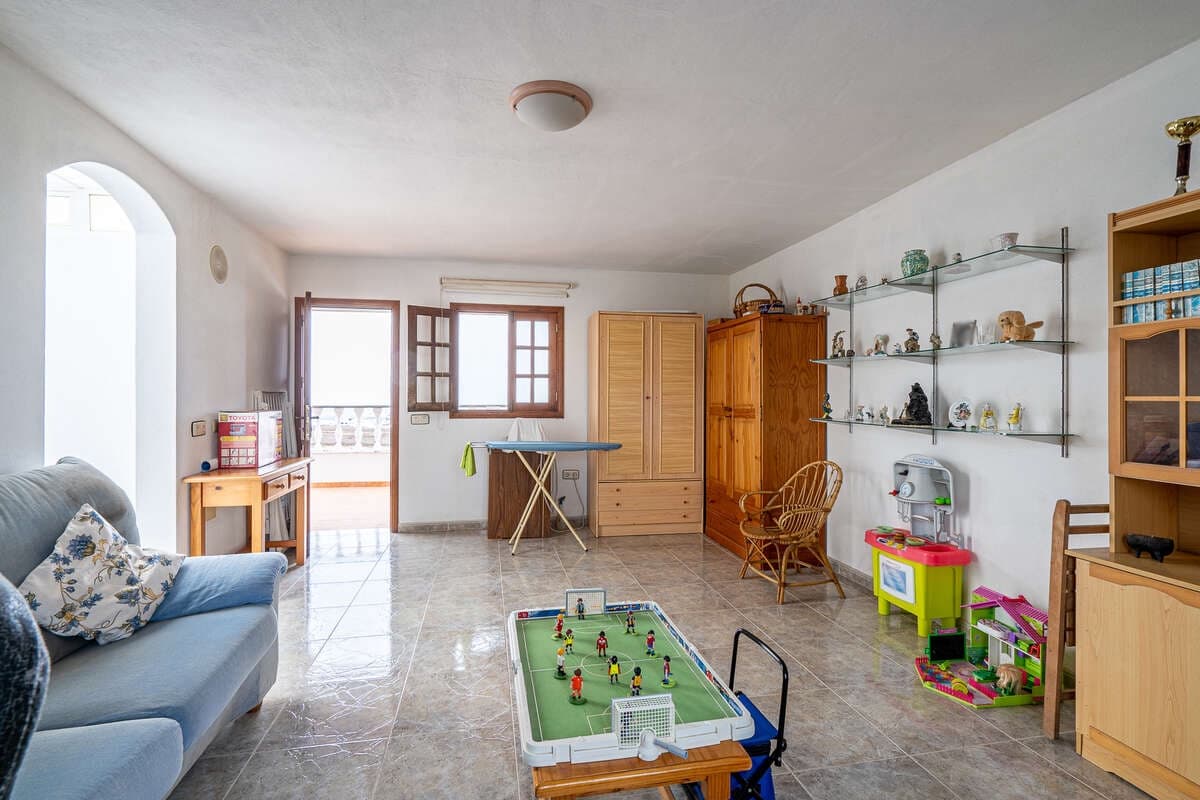 5 quarto Moradia para venda em Tahiche com piscina garagem - 575 000 € (Ref: 9057218)