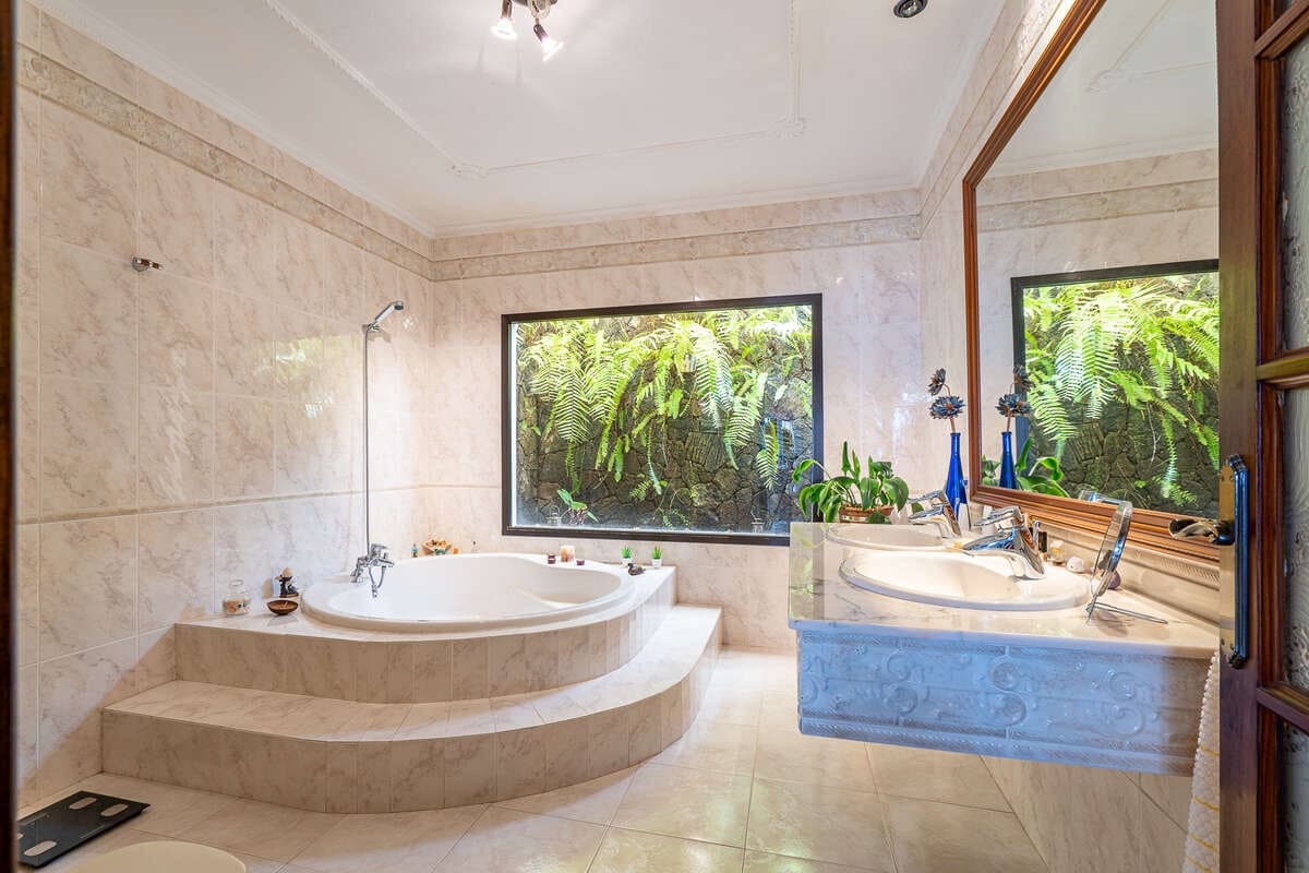 5 quarto Moradia para venda em Tahiche com piscina garagem - 575 000 € (Ref: 9057218)