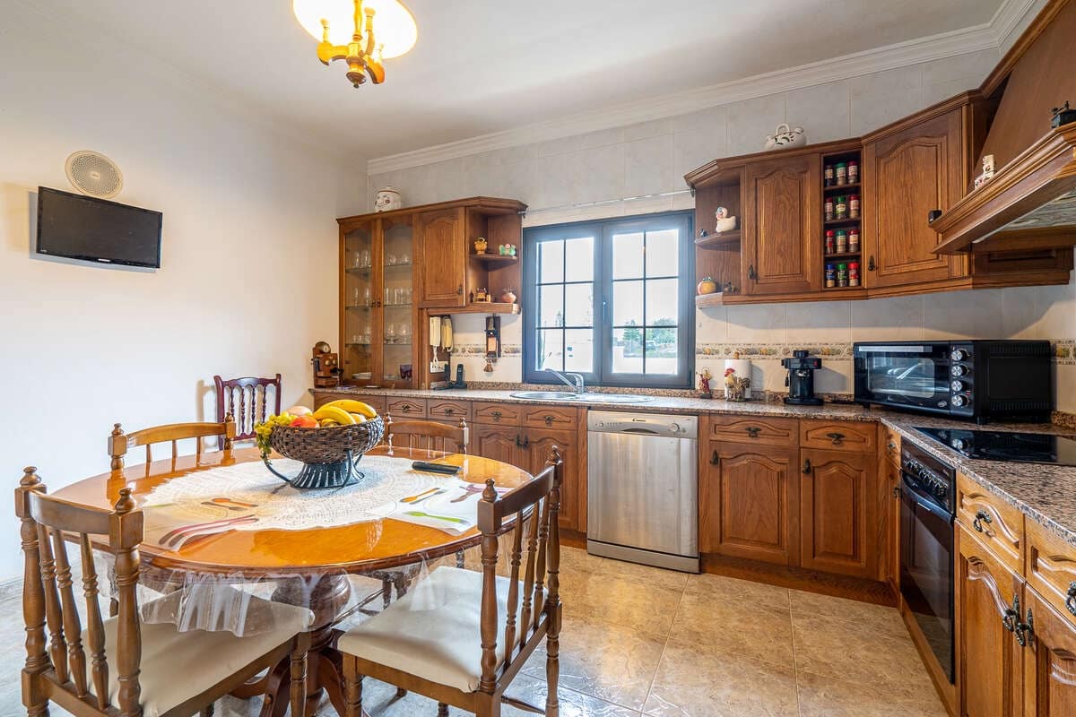 5 quarto Moradia para venda em Tahiche com piscina garagem - 575 000 € (Ref: 9057218)