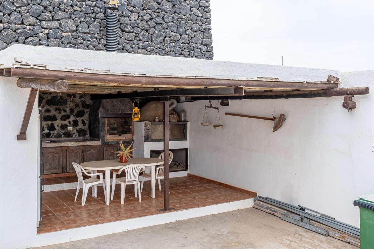 5 quarto Moradia para venda em Tahiche com piscina garagem - 575 000 € (Ref: 9057218)