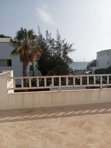 Erhverv til salg i Costa Teguise, Teguise - € 298.000 (Ref: 9187966)