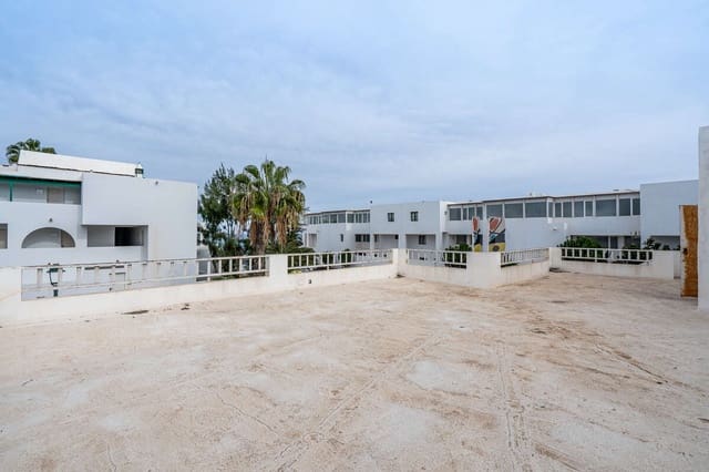 Erhverv til salg i Costa Teguise, Teguise - € 298.000 (Ref: 9187966)