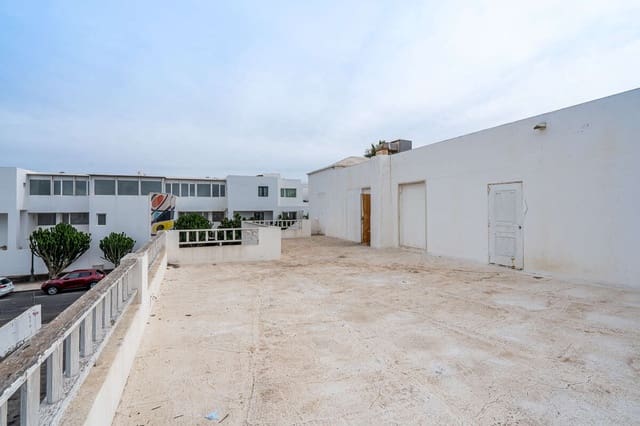 Erhverv til salg i Costa Teguise, Teguise - € 298.000 (Ref: 9187966)