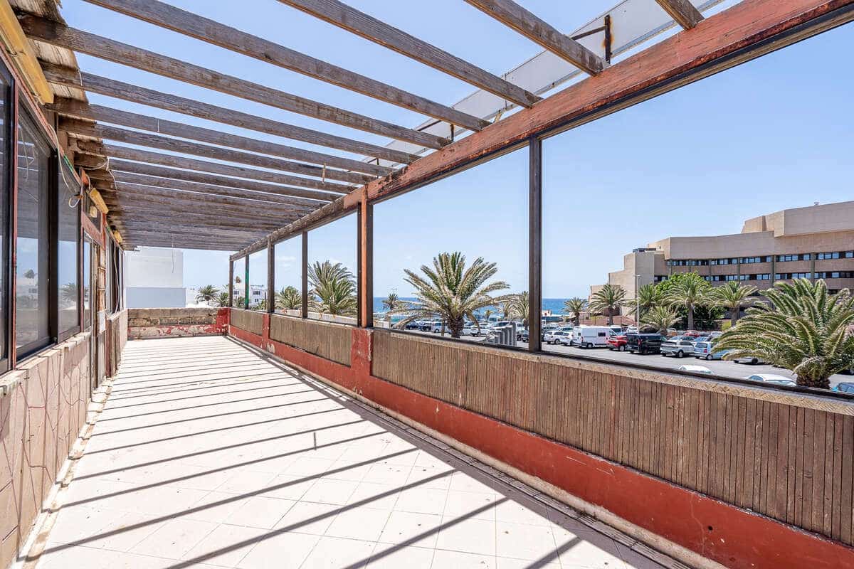 Comercial para venda em Costa Teguise - 275 000 € (Ref: 9187966)