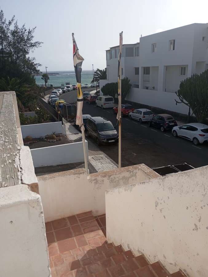 Comercial para venda em Costa Teguise - 275 000 € (Ref: 9187966)