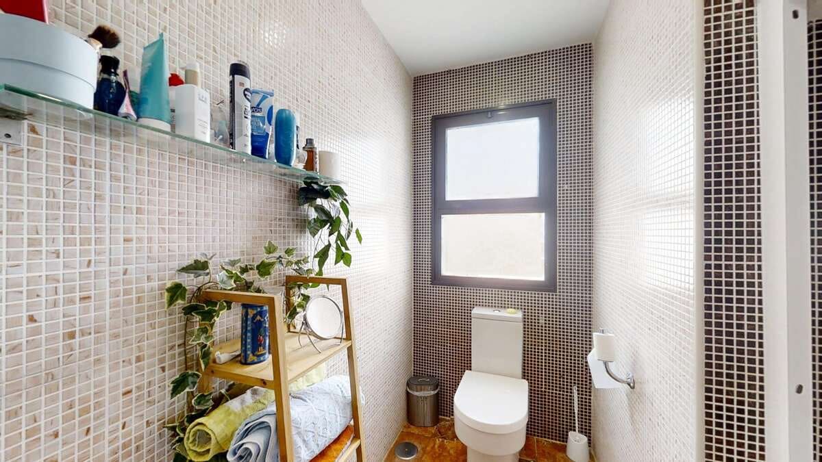 4 quarto Moradia Geminada para venda em San Bartolome com piscina garagem - 415 000 € (Ref: 9192010)