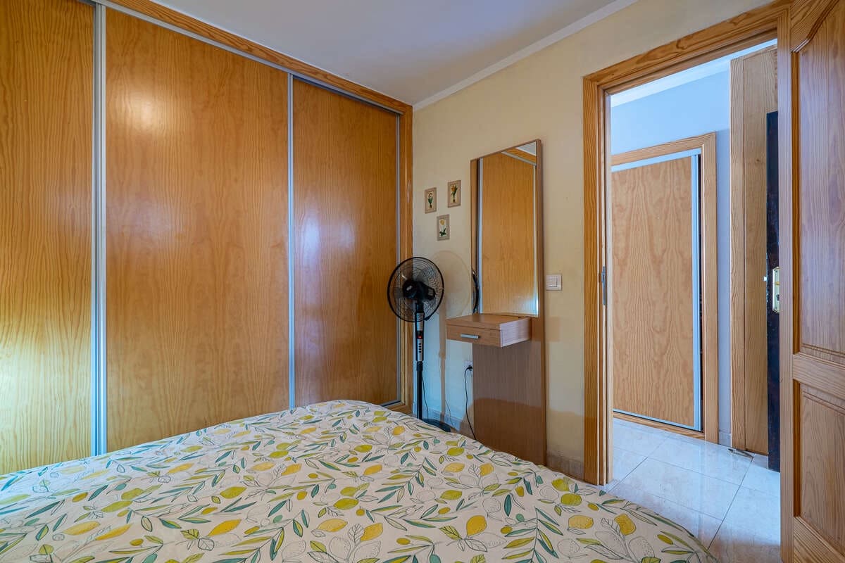 1 soveværelse Lejlighed til salg i Puerto del Carmen med swimmingpool - € 220.000 (Ref: 9206173)