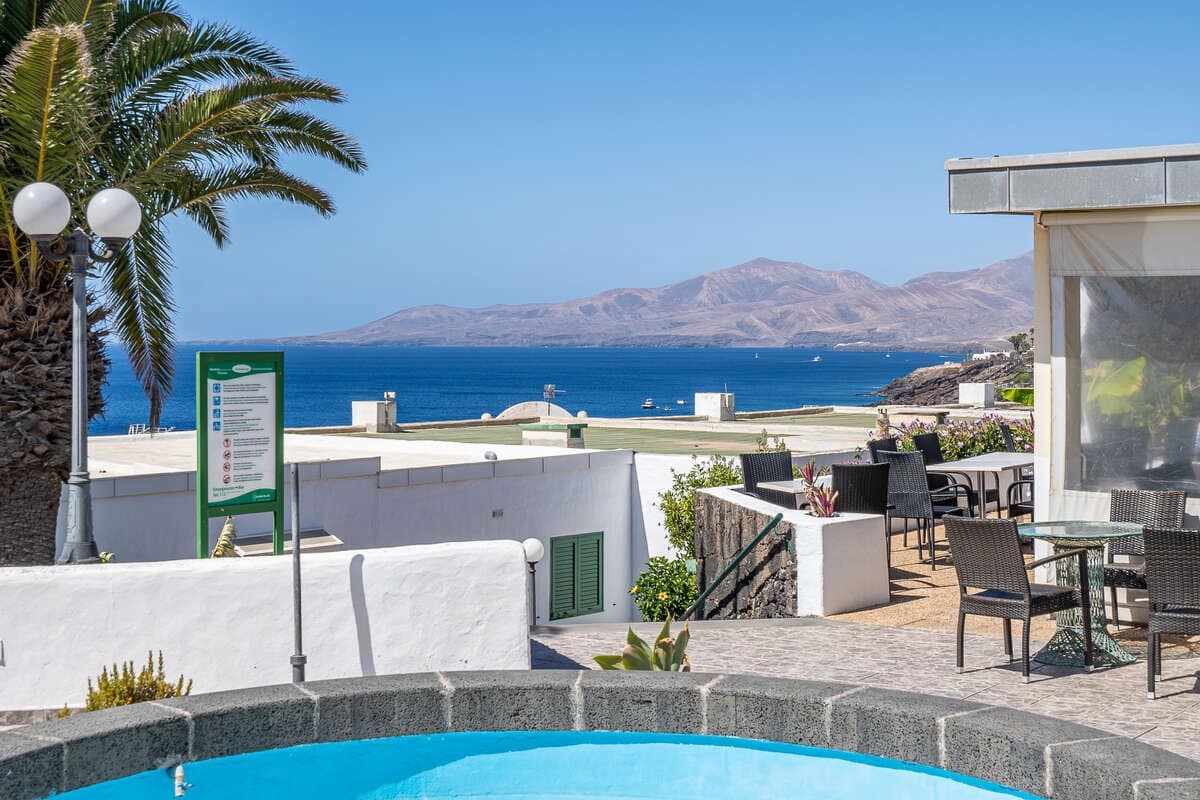 1 soveværelse Lejlighed til salg i Puerto del Carmen med swimmingpool - € 199.000 (Ref: 9206173)