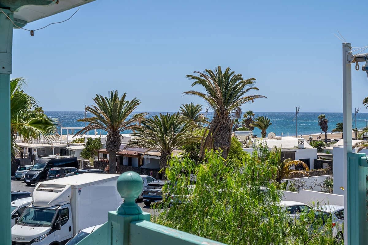 Erhverv til salg i Puerto del Carmen - € 85.000 (Ref: 9209356)