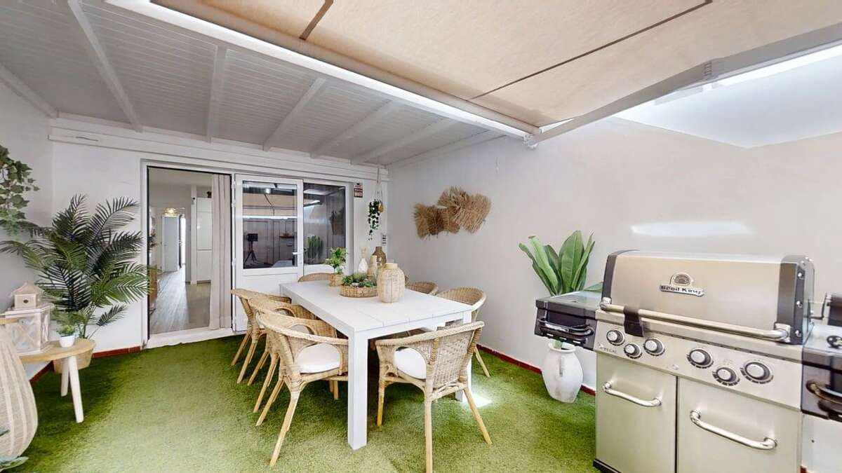 3 soveværelse Semi-Rækkehus til salg i Playa Honda - € 360.000 (Ref: 9251732)