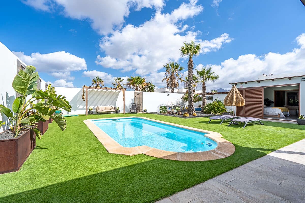 3 sovrum Villa till salu i Playa Blanca med pool garage - 715 000 € (Ref: 9284065)