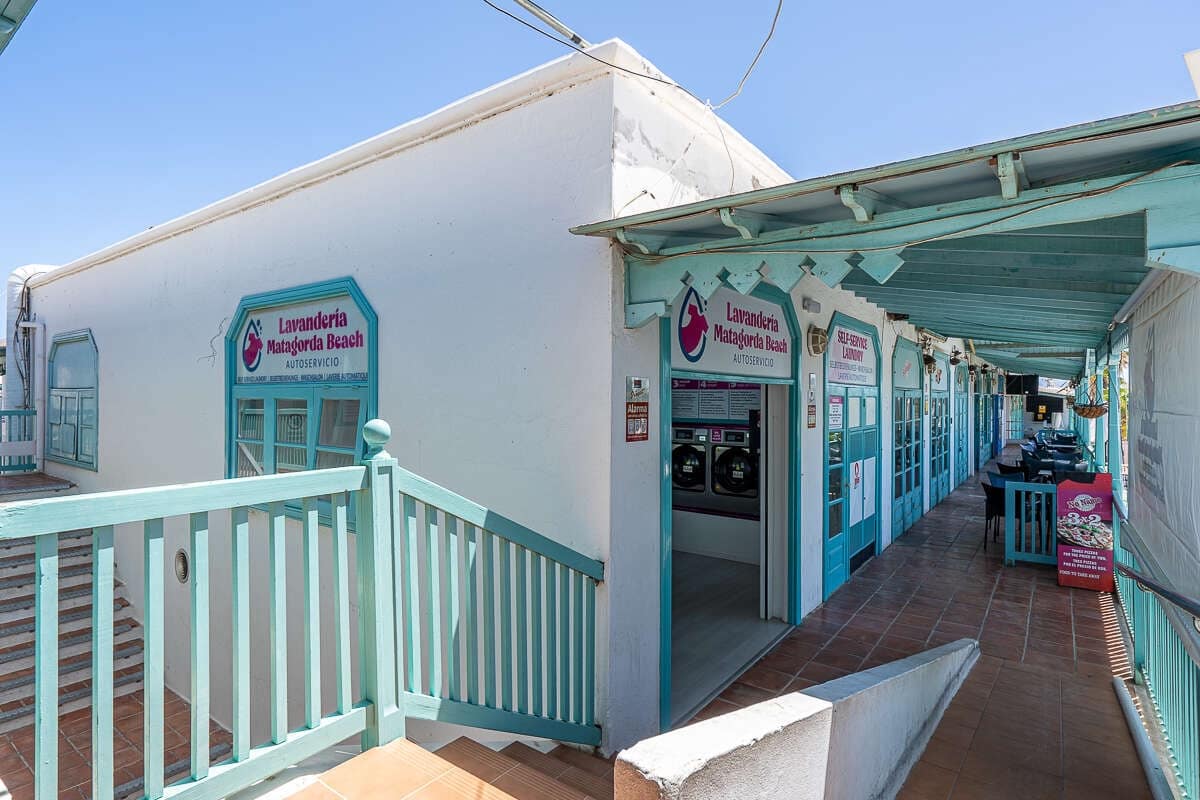 Erhverv til salg i Puerto del Carmen - € 70.000 (Ref: 9312211)