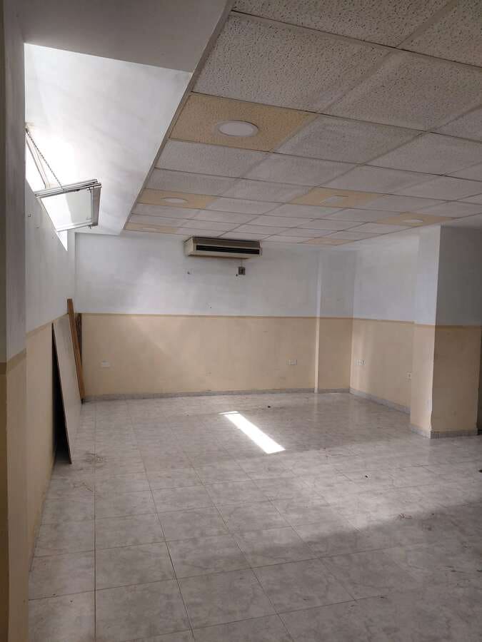 Local Comercial en Arrecife en alquiler - 1.500 € (Ref: 9366827)