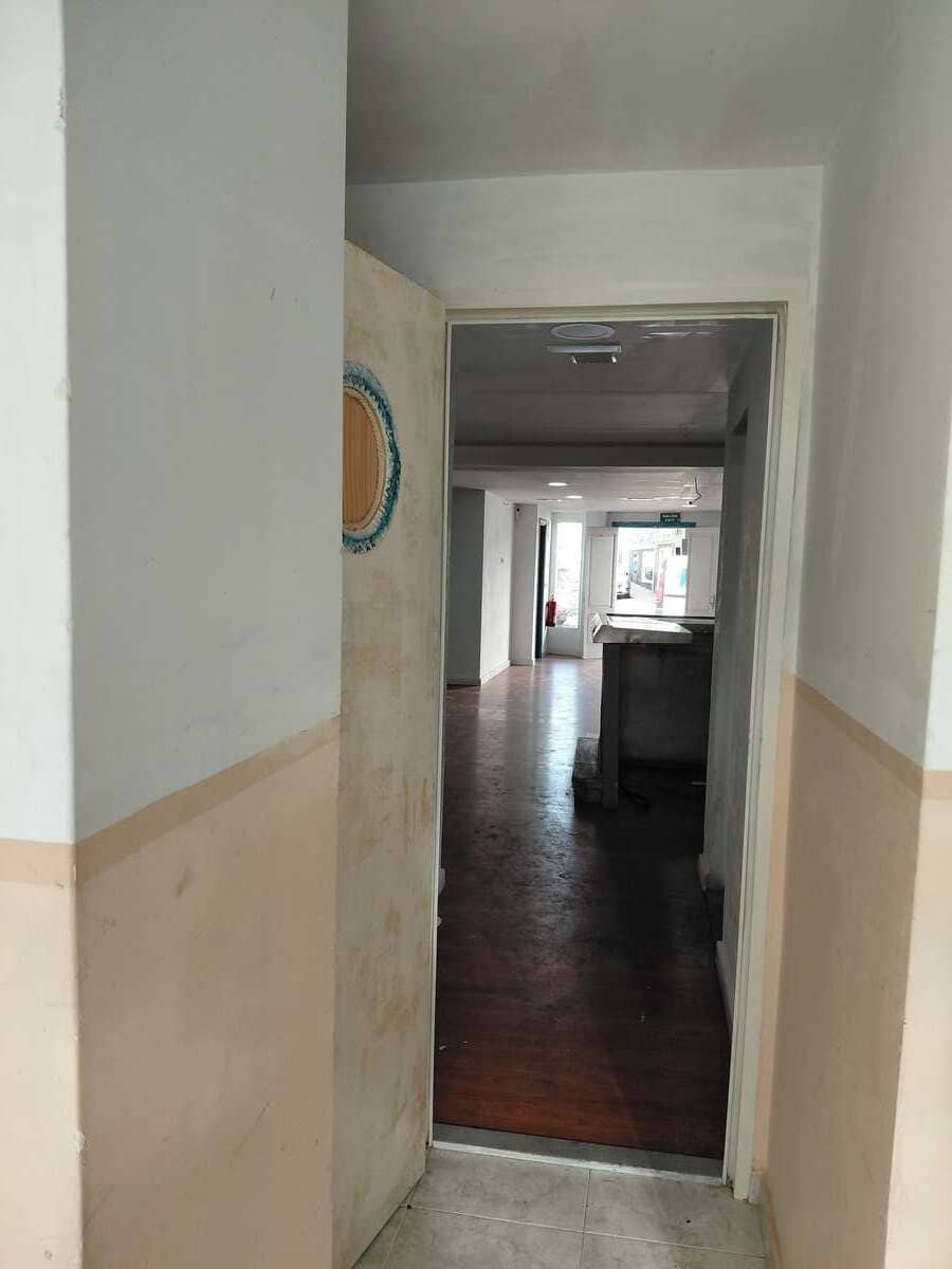 Local Comercial en Arrecife en alquiler - 1.500 € (Ref: 9366827)