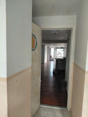 Kaupallinen vuokrattavana paikassa Arrecife - 1 500 € (Ref: 9366827)