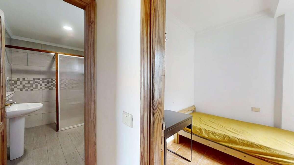 Piso de 2 habitaciones en Playa Honda en venta - 210.000 € (Ref: 9374843)