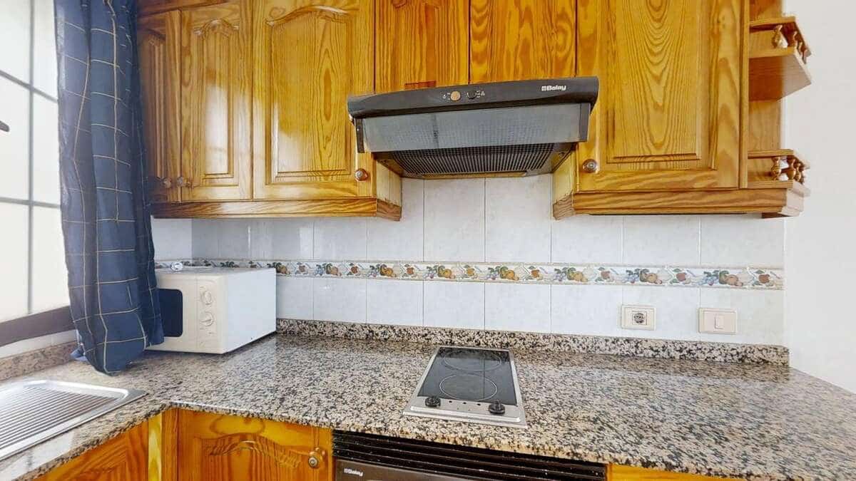 Piso de 2 habitaciones en Playa Honda en venta - 210.000 € (Ref: 9374843)