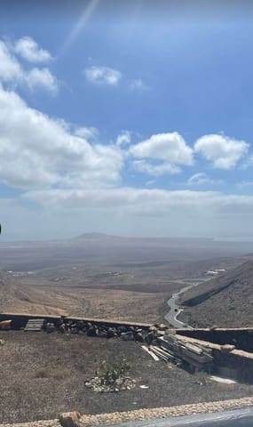 Villa til salg i Femes, Yaiza - € 320.000 (Ref: 9376507)