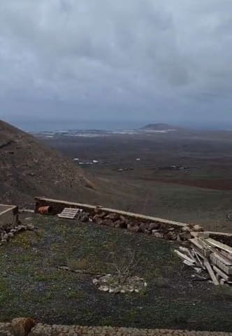 Villa til salg i Femes, Yaiza - € 320.000 (Ref: 9376507)