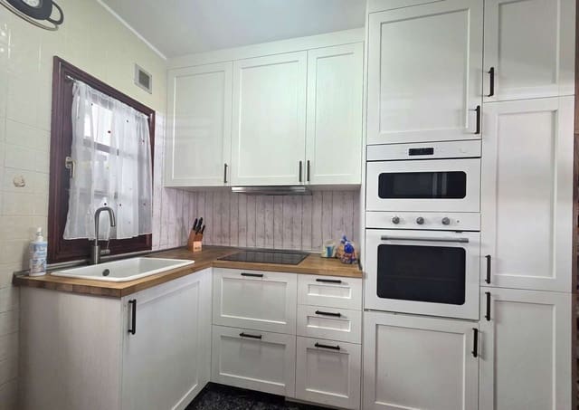 2 makuuhuone Paritalo myytävänä paikassa Playa Honda, San Bartolomé - 320 000 € (Ref: 9382032)