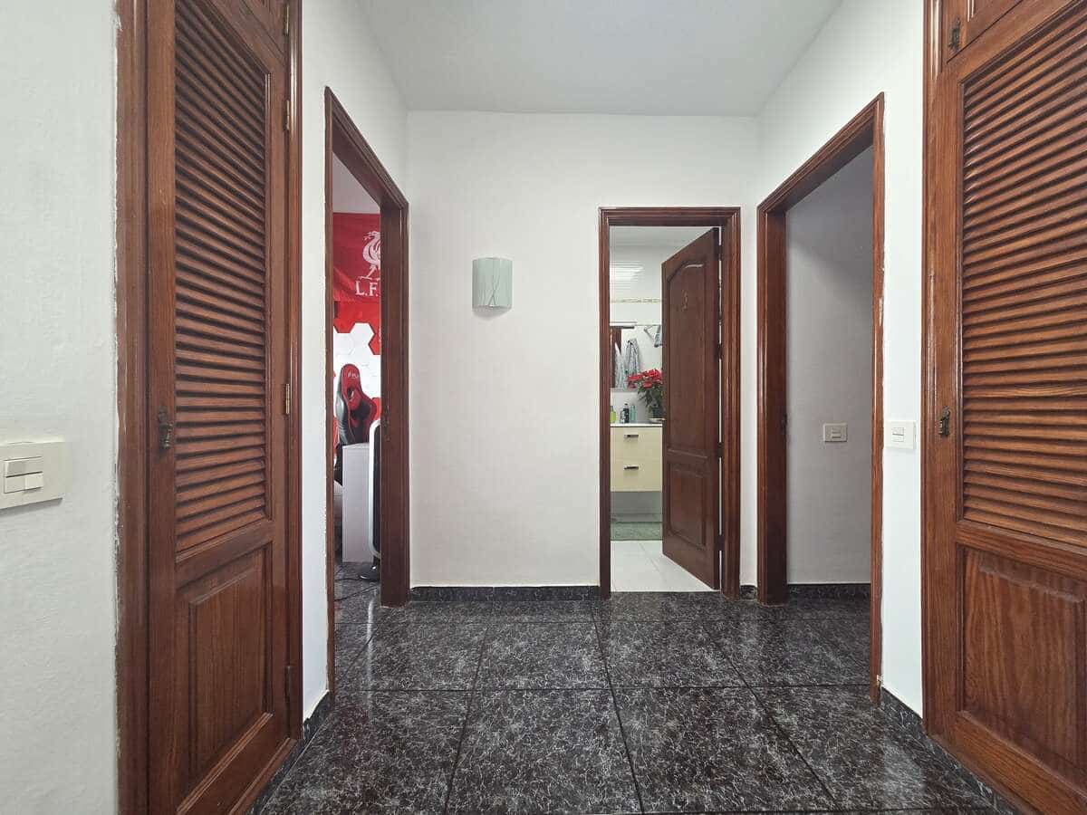 2 makuuhuone Paritalo myytävänä paikassa Playa Honda - 320 000 € (Ref: 9382032)