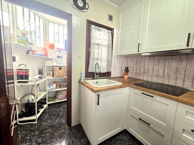 2 makuuhuone Paritalo myytävänä paikassa Playa Honda, San Bartolomé - 320 000 € (Ref: 9382032)