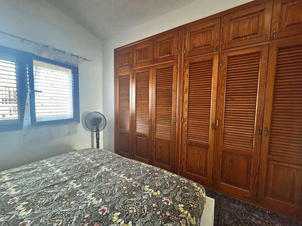 2 makuuhuone Paritalo myytävänä paikassa Playa Honda - 320 000 € (Ref: 9382032)