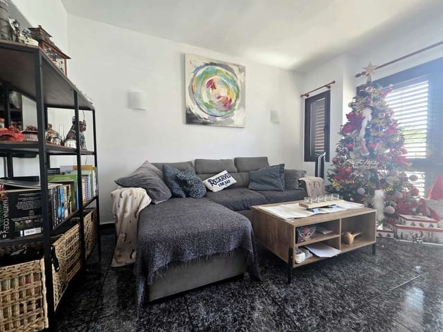 2 makuuhuone Paritalo myytävänä paikassa Playa Honda, San Bartolomé - 320 000 € (Ref: 9382032)