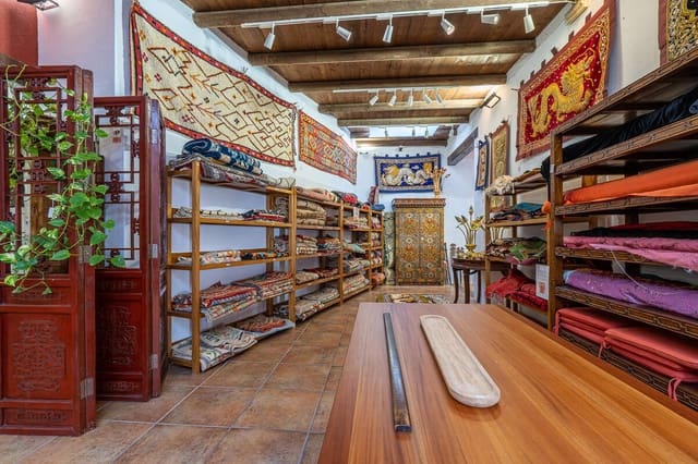 4 bedroom Finca/Country House for sale in Teguise - € 1,750,000 (Ref: 9382033)