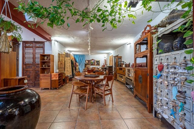 Finca/Casa Rural de 4 habitaciones en Teguise en venta - 1.580.000 € (Ref: 9382033)