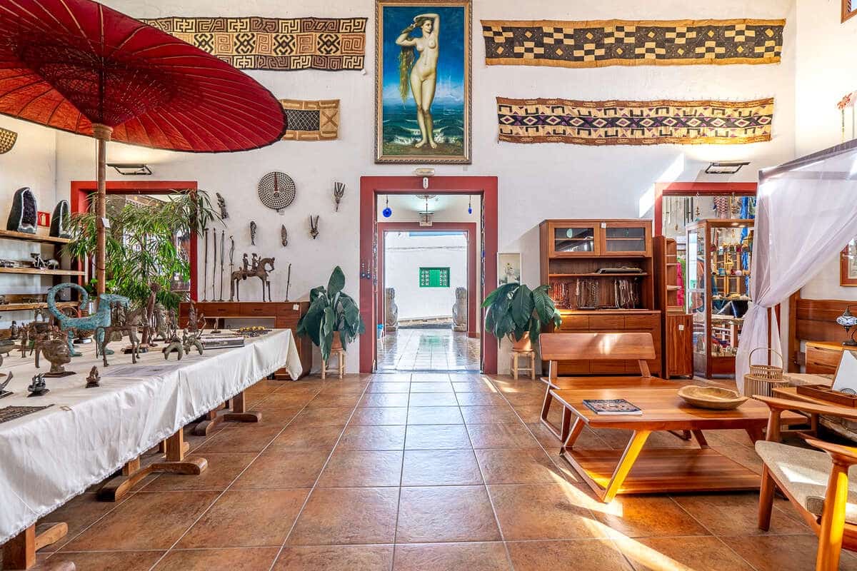 4 bedroom Finca/Country House for sale in Teguise - € 1,580,000 (Ref: 9382033)