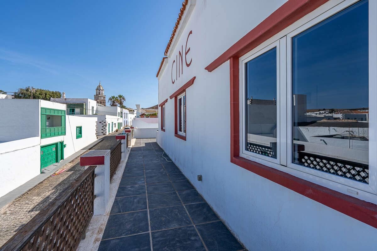 4 bedroom Finca/Country House for sale in Teguise - € 1,580,000 (Ref: 9382033)