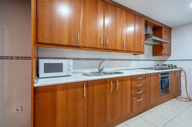 4 soverom Leilighet til salgs i Arrecife med garasje - € 289 500 (Ref: 9395582)