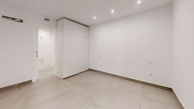 5 slaapkamer Villa te koop in Playa Blanca, Yaiza met zwembad - € 649.000 (Ref: 9419008)