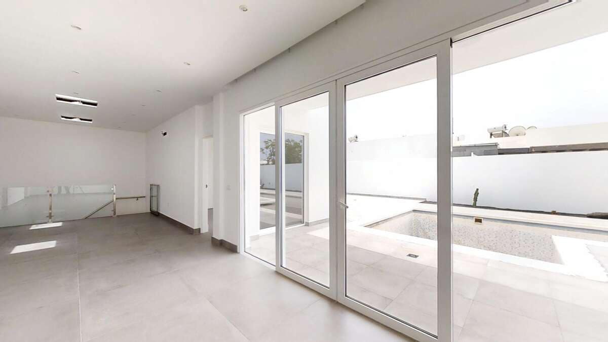 Chalet de 5 habitaciones en Playa Blanca en venta con piscina - 649.000 € (Ref: 9419008)