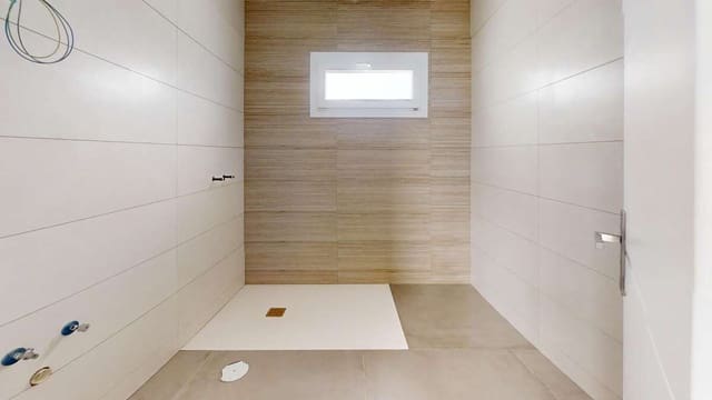 5 slaapkamer Villa te koop in Playa Blanca, Yaiza met zwembad - € 649.000 (Ref: 9419008)