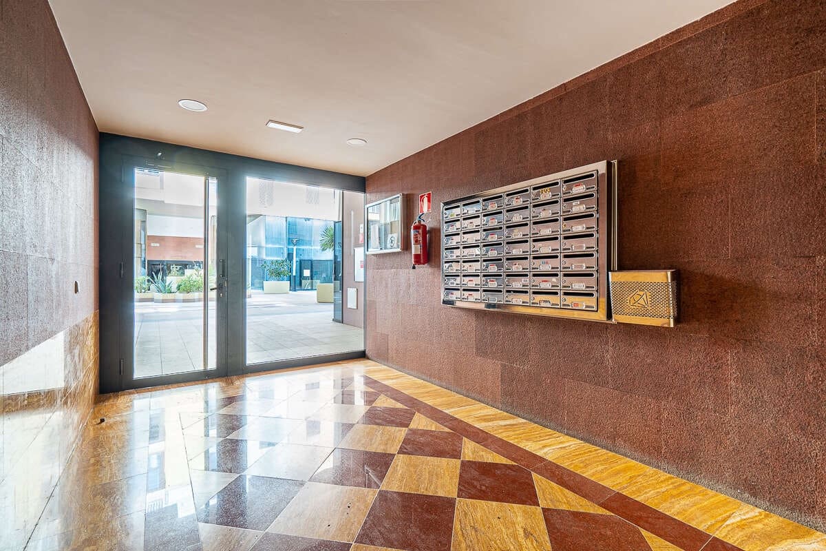 4 soveværelse Lejlighed til salg i Arrecife med garage - € 289.500 (Ref: 9419009)