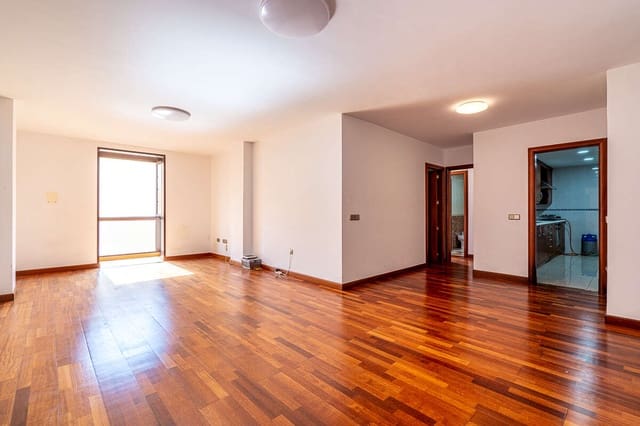 4 soverom Leilighet til salgs i Arrecife med garasje - € 289 500 (Ref: 9419009)